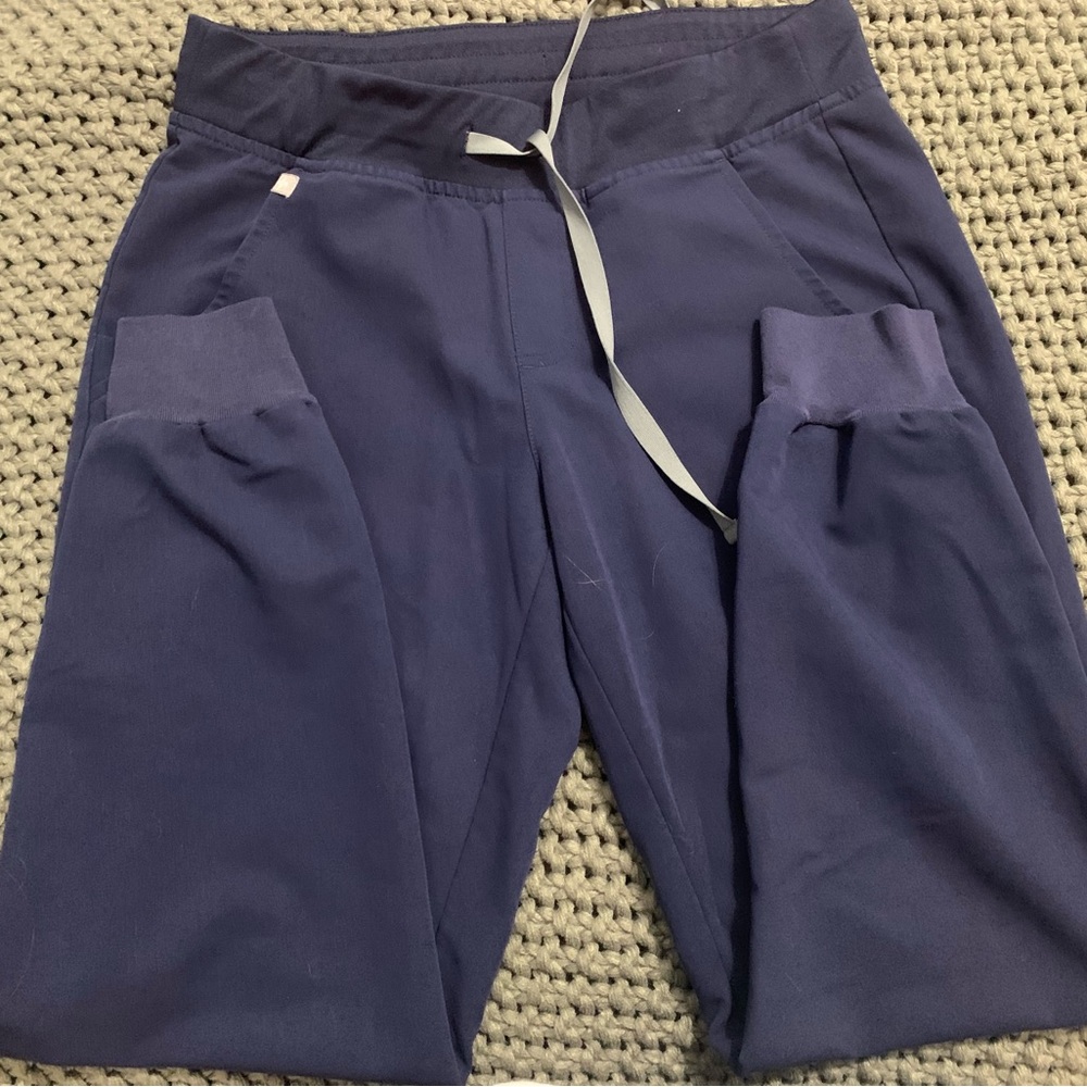 Figs Zamora 2.0 high waisted jogger scrub pants